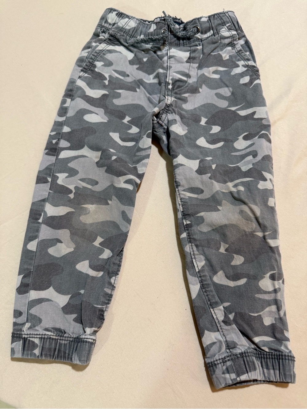OshKosh B'gosh Gray Camo Jogger Pants